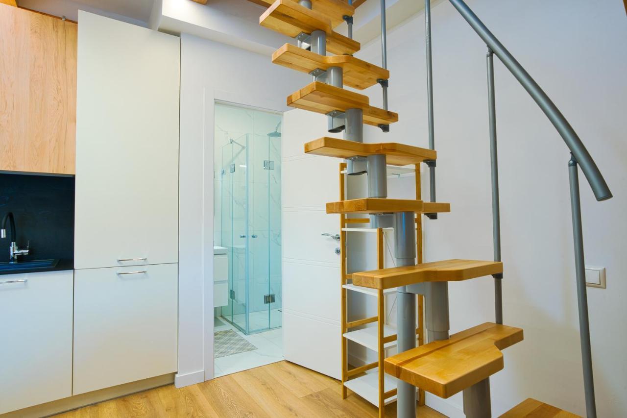 Cosy Studio In The City Center With Air Conditioneer! 클라이페다 외부 사진